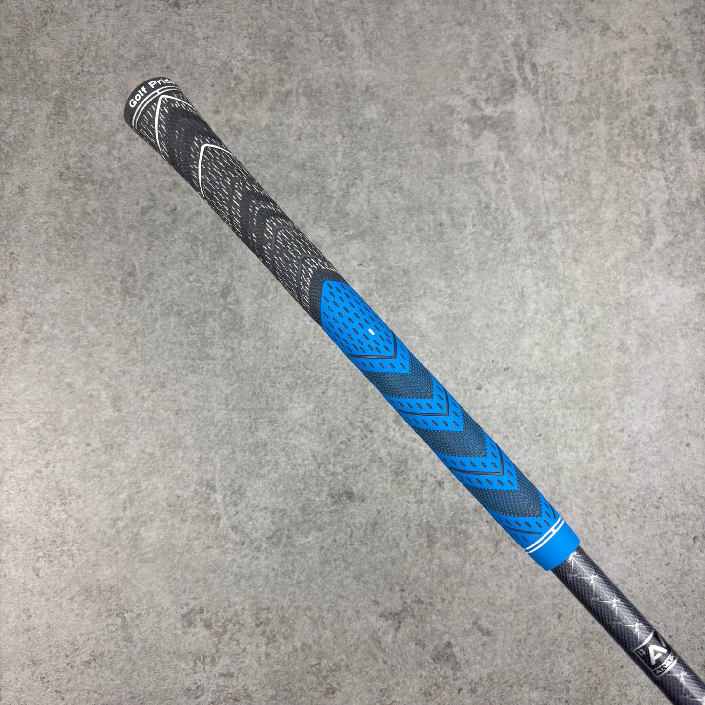Titleist TSR2 hybrid 3 (18°) – Stiff