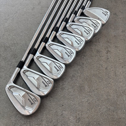 Srixon ZX7 Mk II (4–9 + PW + AW) - Stiff – begagnad golfklubba – bild 1