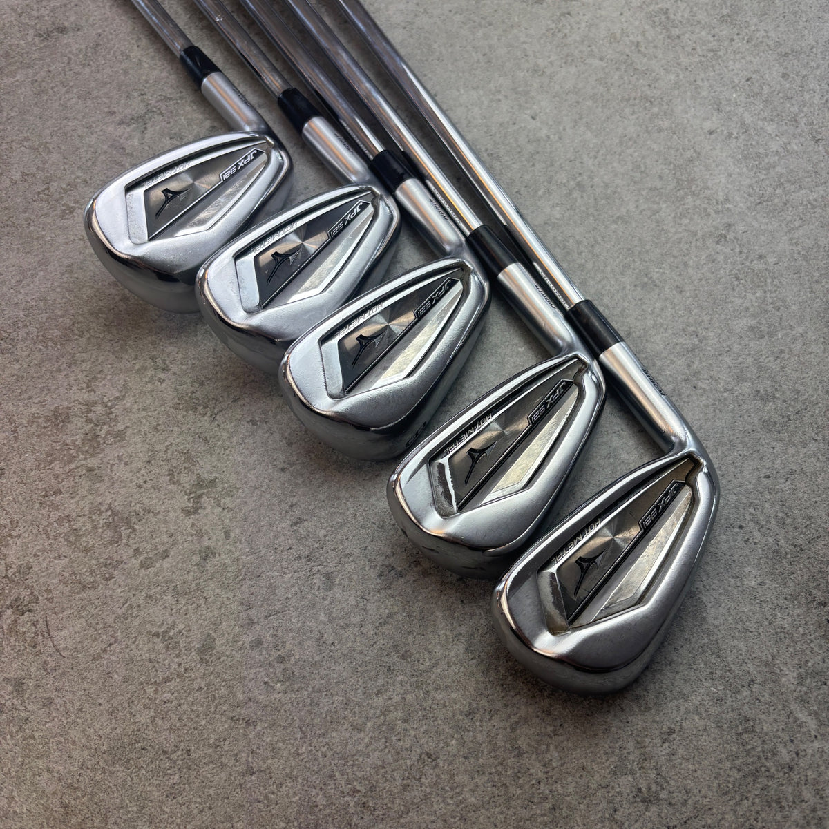 Mizuno JPX 921 Hot Metal (6–PW) - Vänster - Stiff – begagnad golfklubba – bild 2