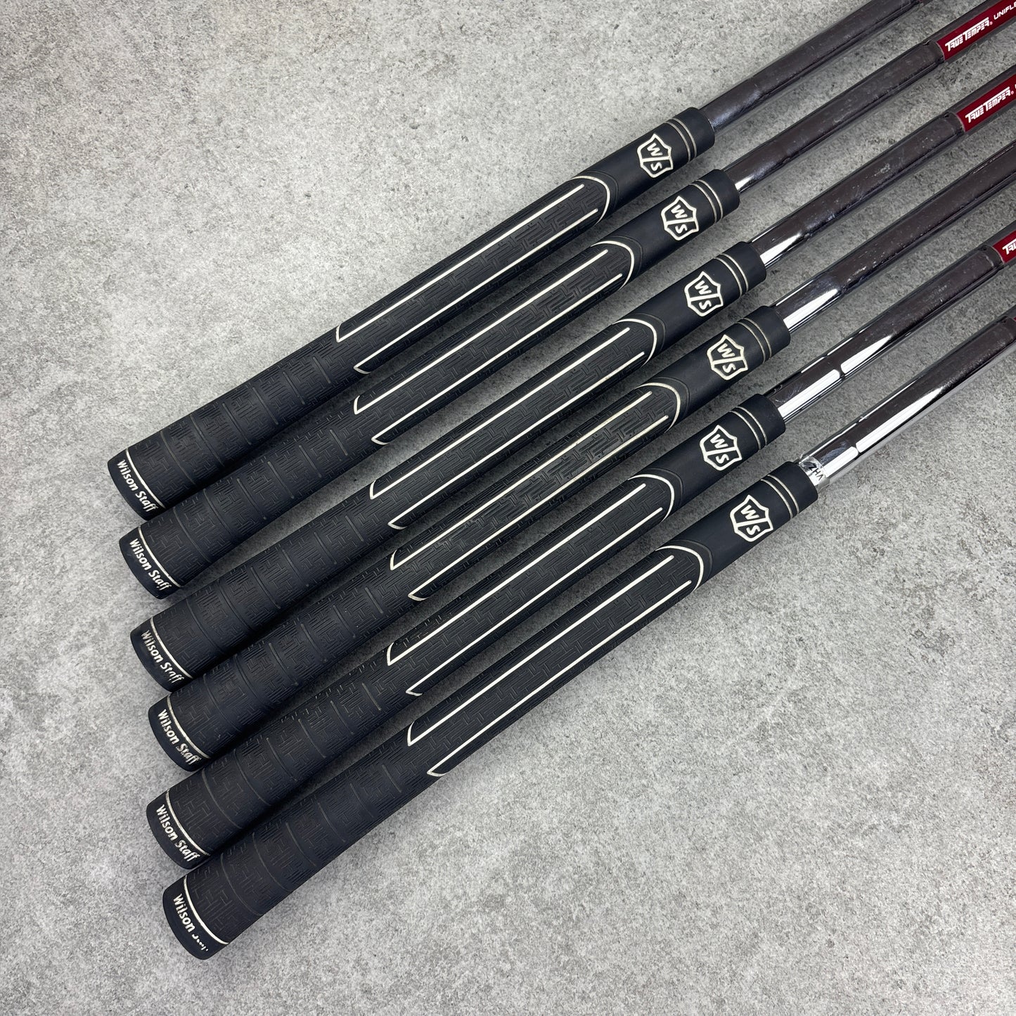 Wilson Staff D200 järnset (5–PW) – Uniflex (Vänster)