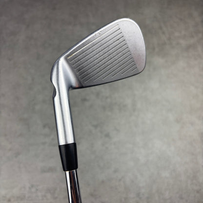Ping iBlade järnset 4–PW – Dynamic Gold 120 S300 Stiff – Blue Dot