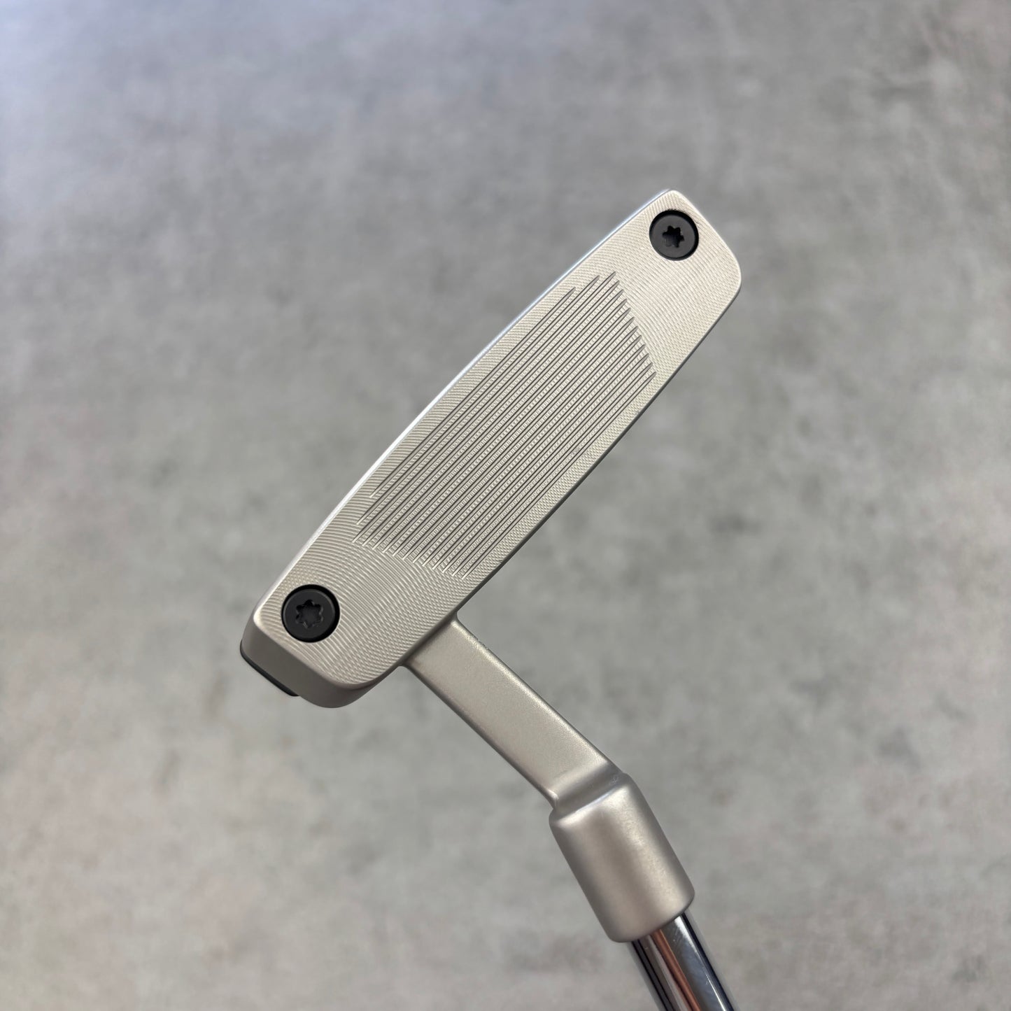 TaylorMade SYSTM2 Bandon 12 Putter – 35 tum – begagnad golfklubba – bild 4
