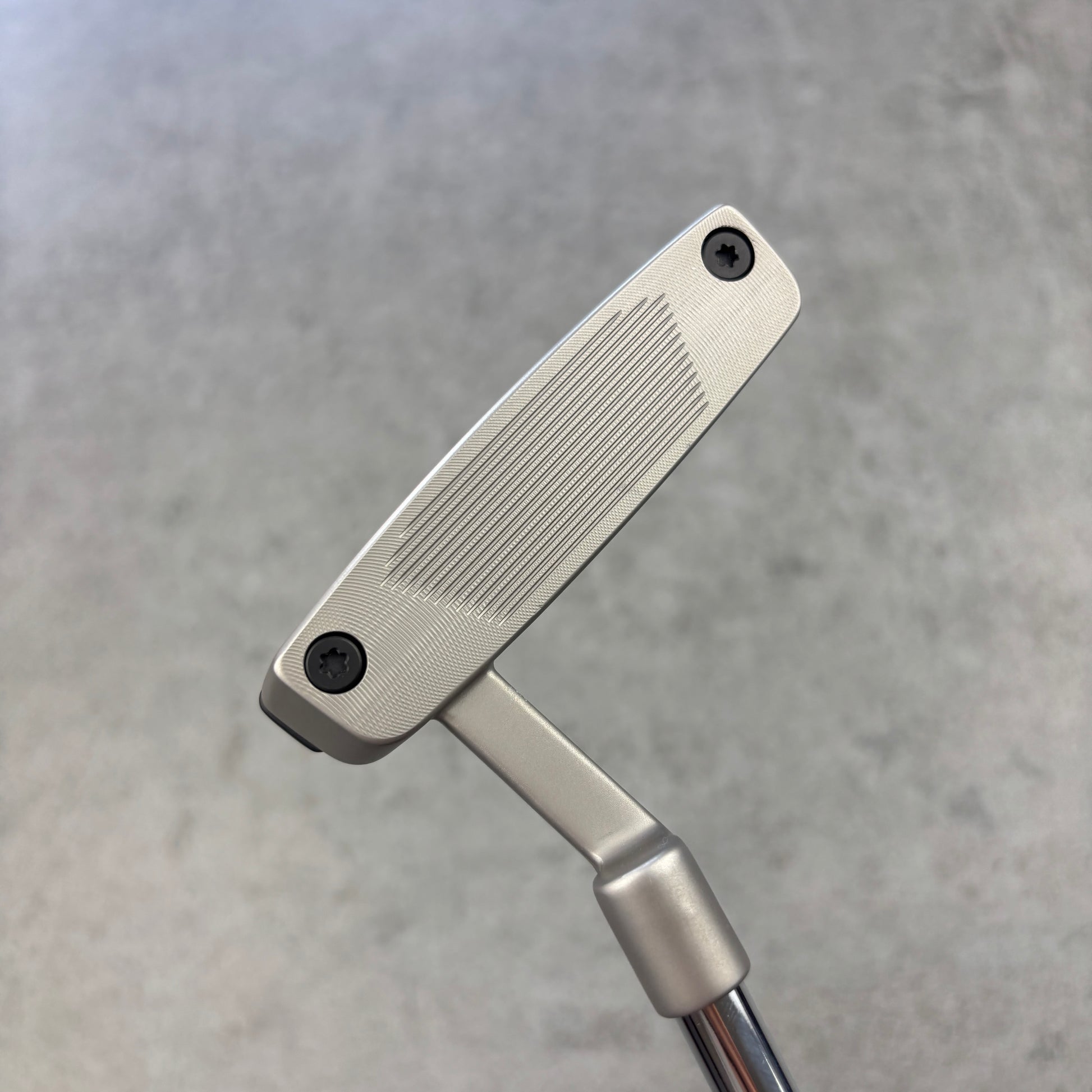TaylorMade SYSTM2 Bandon 12 Putter – 35 tum – begagnad golfklubba – bild 4