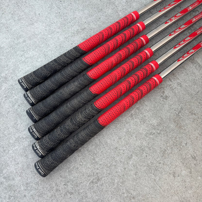Callaway Rogue ST Pro järnset (5–PW) – Stiff – begagnad golfklubba – bild 5