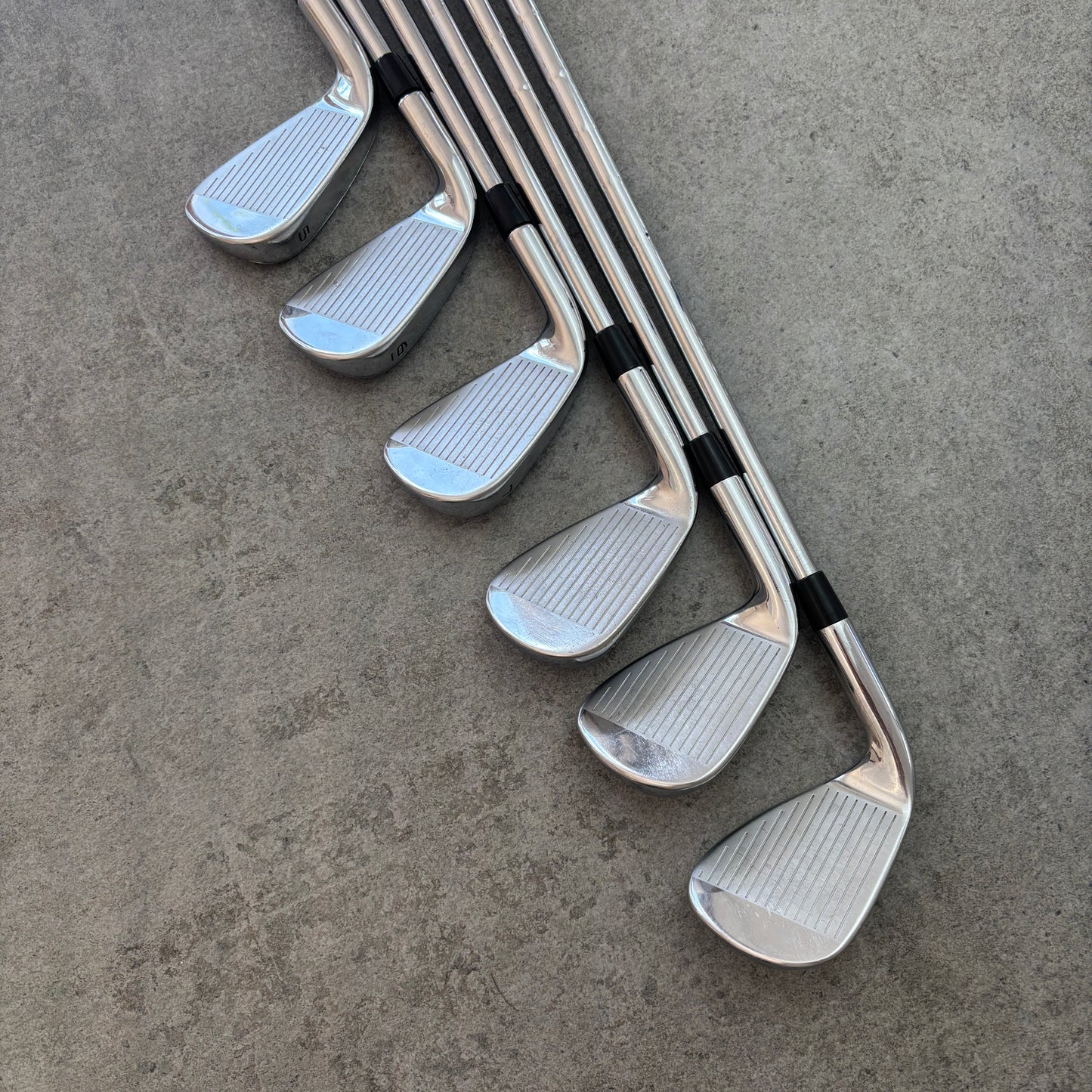 Callaway Rogue ST Pro järnset (5–PW) – Stiff – begagnad golfklubba – bild 3