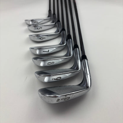 Titleist T100 järnset (4–P) - Stiff