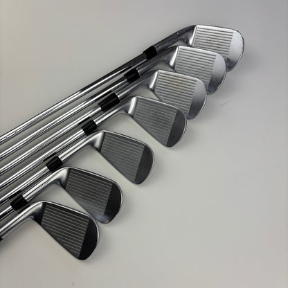 Titleist T100 järnset (4–P) - Stiff