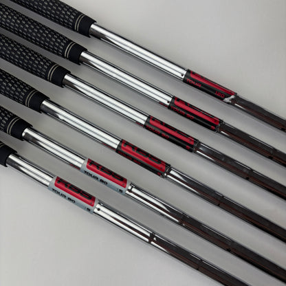 Cobra LTDx One Length järnset (5–P) - Stiff