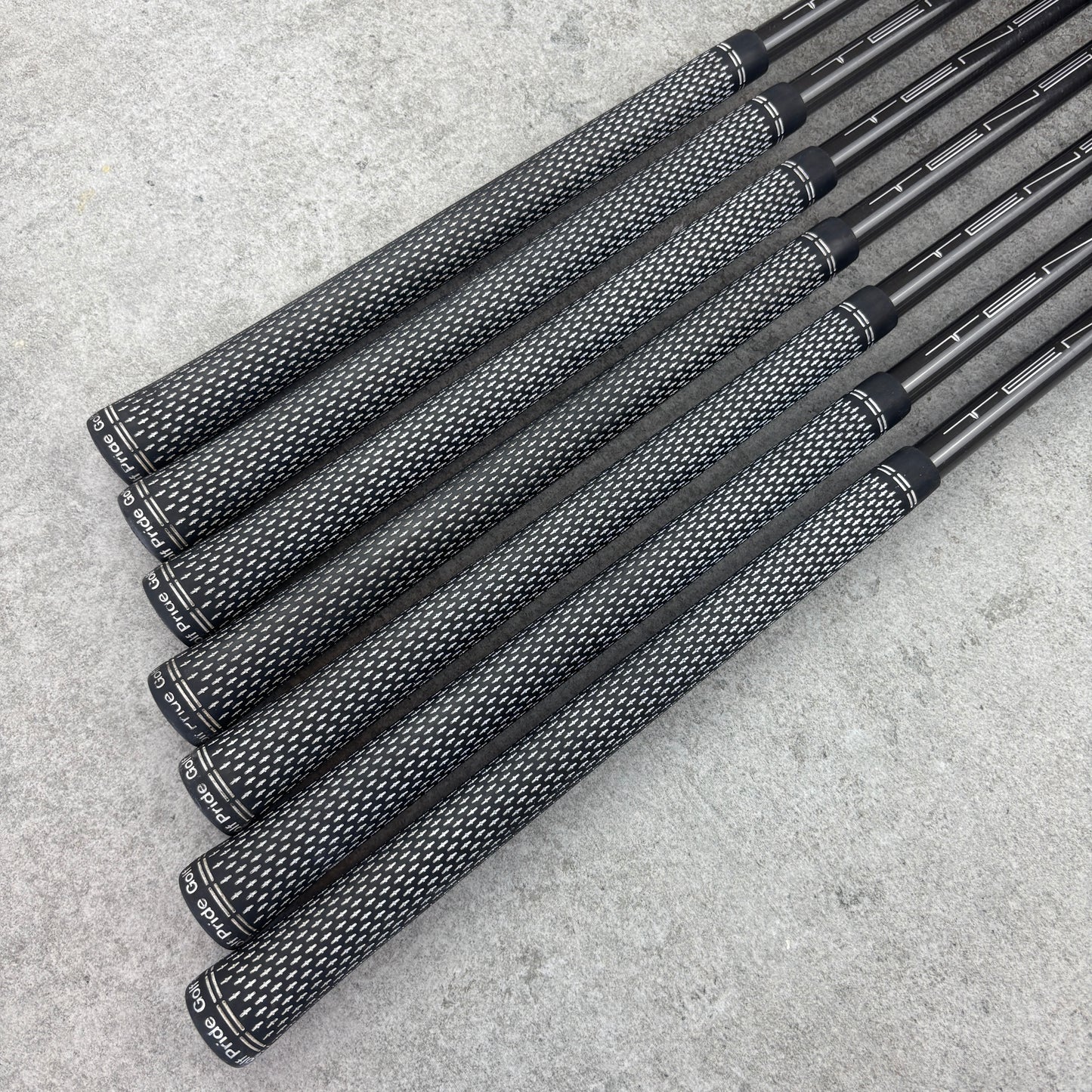 Titleist 718 AP3 järnset (4–P) - Regular