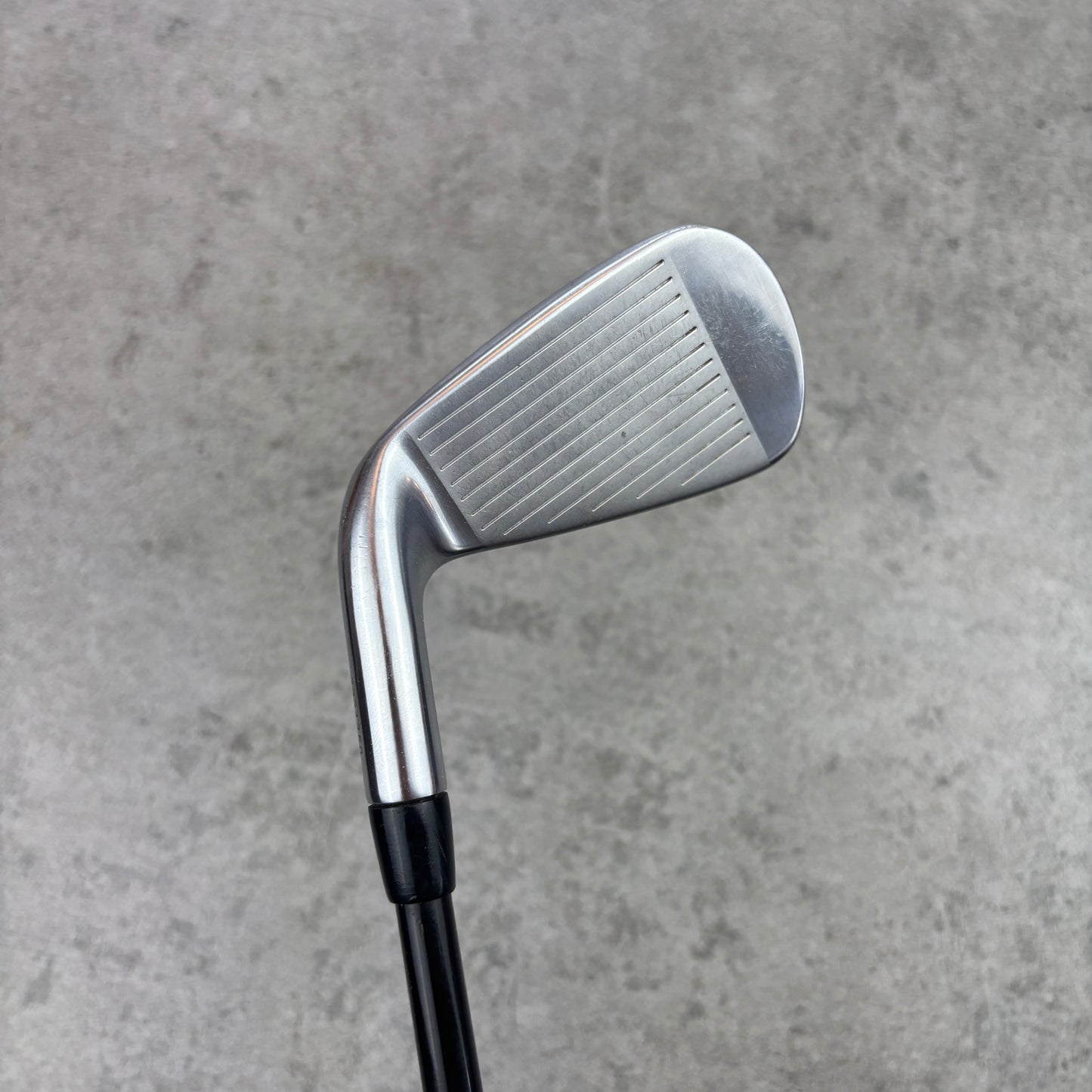 Titleist 718 AP3 järnset (4–P) - Regular