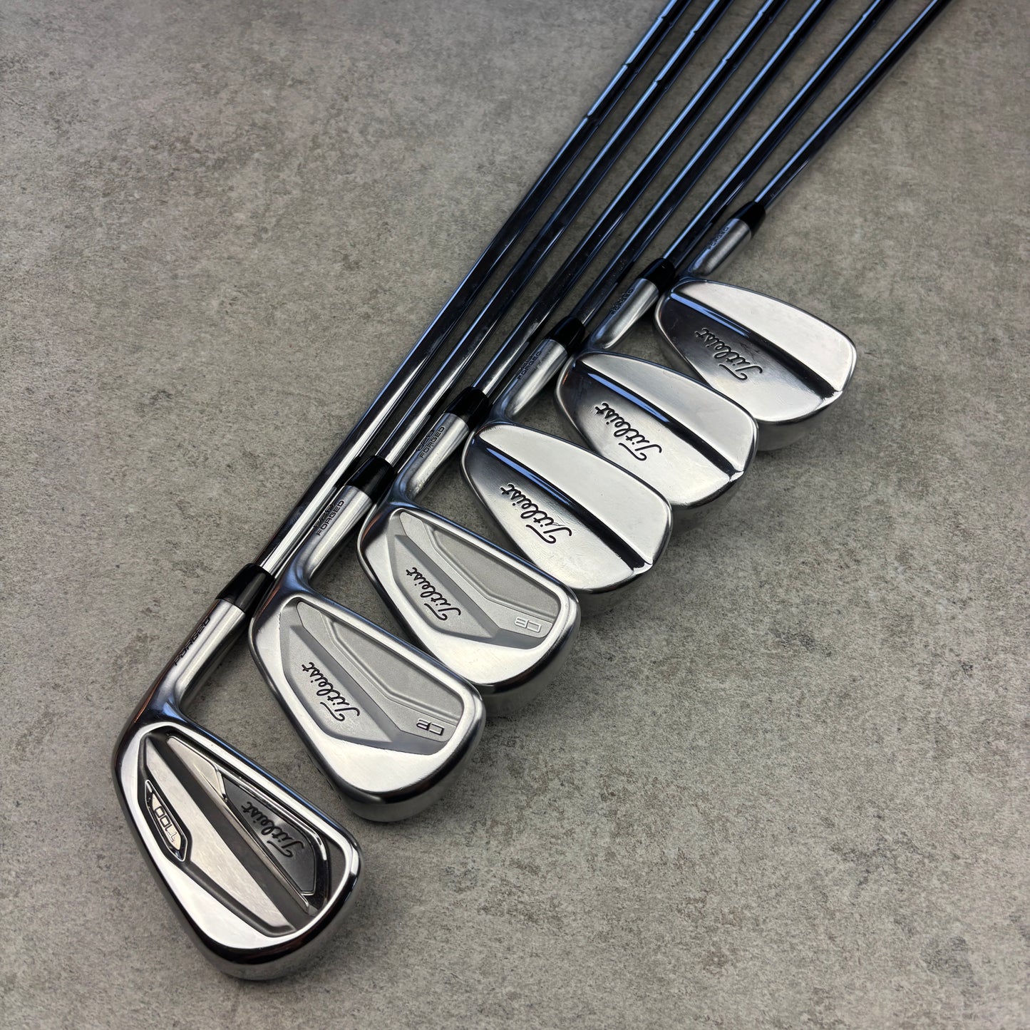 Titleist T100 / 620 CB / 620 MB järnset (5–PW) – Regular