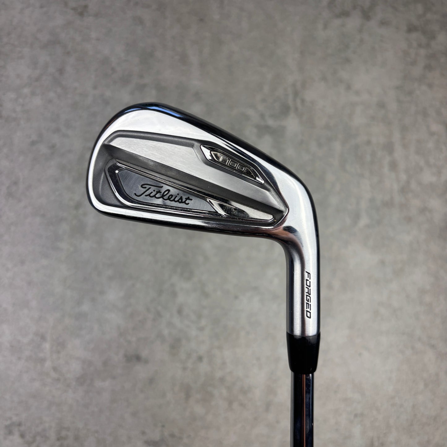 Titleist T100 / 620 CB / 620 MB järnset (5–PW) – Regular