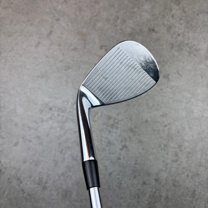Cobra KING Snakebite wedge 54°/10° – Stiff