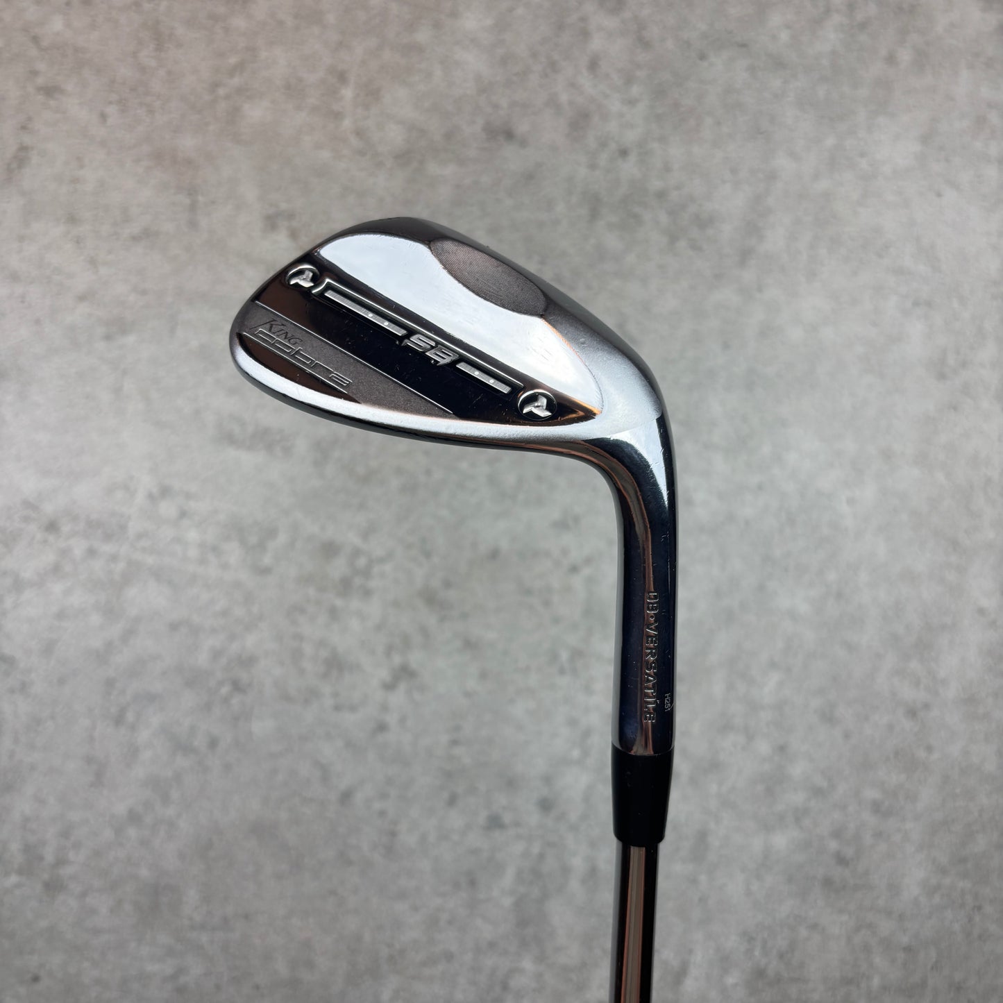 Cobra KING Snakebite wedge 58°/08° – Stiff