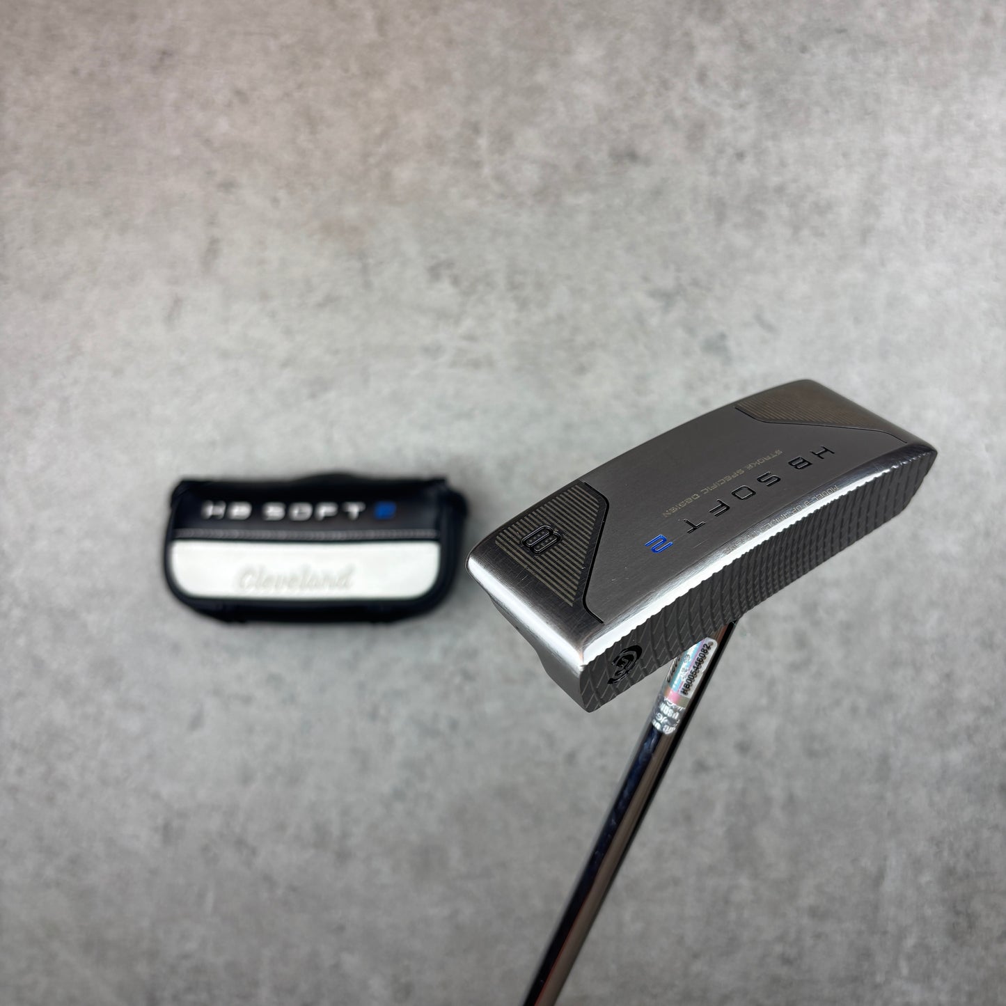 Cleveland HB SOFT 2 Model 8C putter 35 tum – Centerskaftad