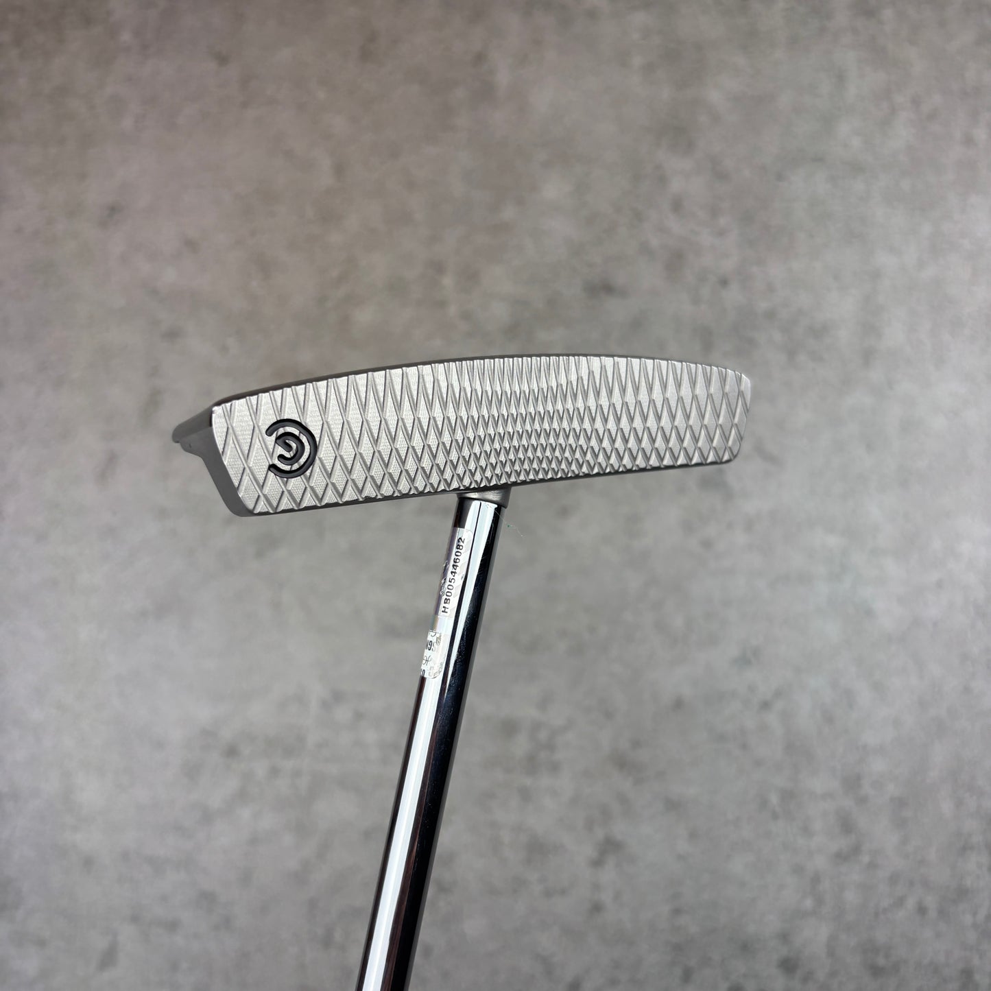 Cleveland HB SOFT 2 Model 8C putter 35 tum – Centerskaftad