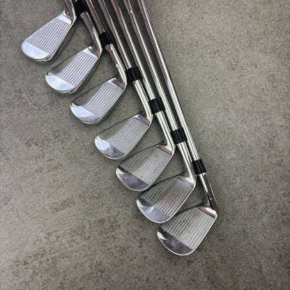Callaway Apex Pro 19 järnset (4–PW) – X-Stiff (J9 Stiff)