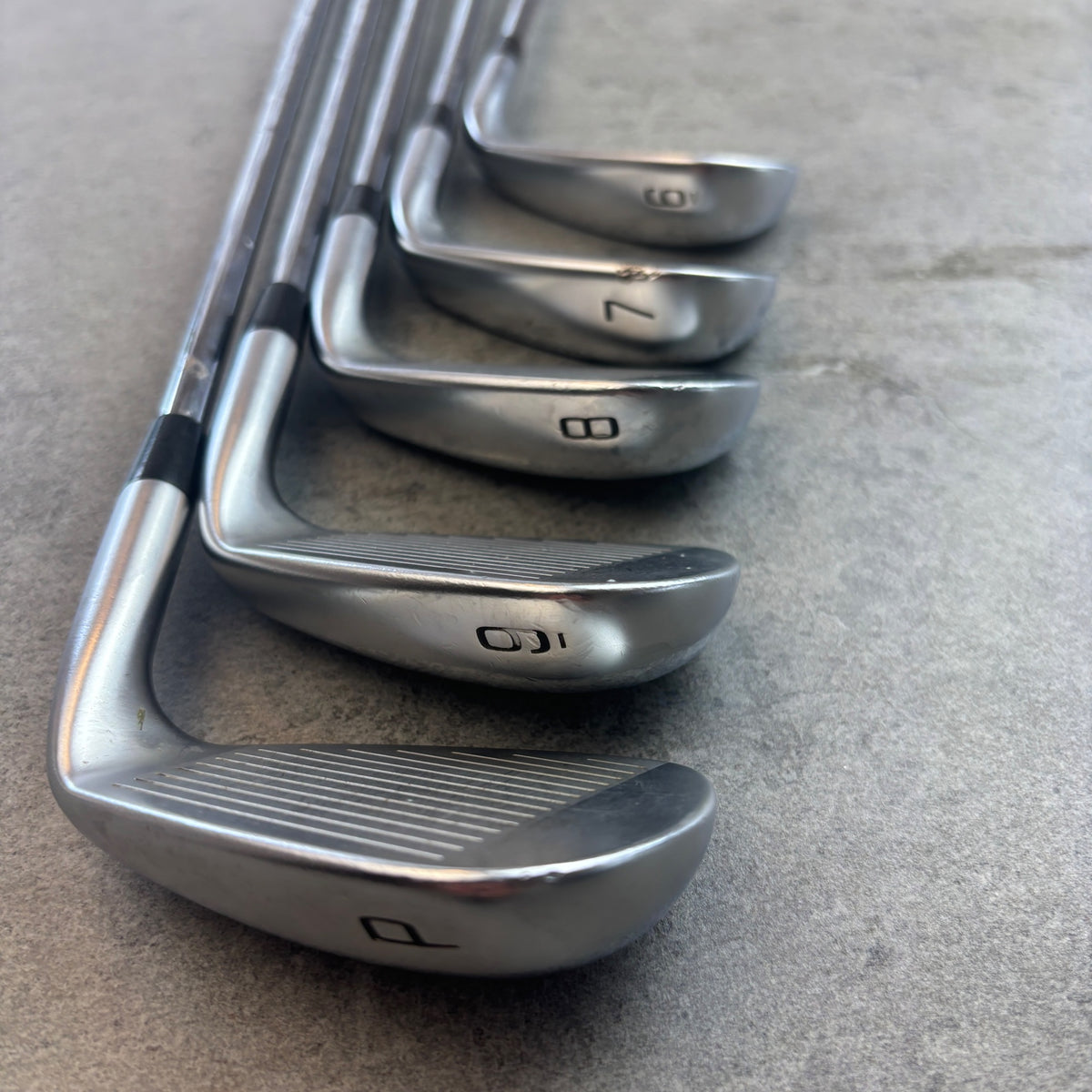 Mizuno JPX 921 Hot Metal (6–PW) - Vänster - Stiff – begagnad golfklubba – bild 4