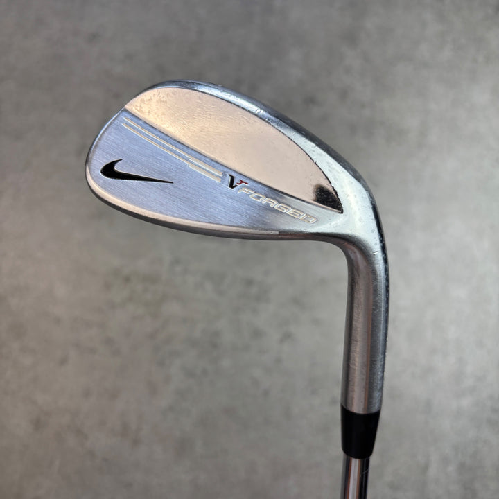 Nike Forged wedge 52°/10° – begagnad golfklubba – bild 1