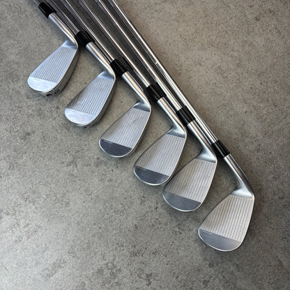 Cobra KING TEC-X ONE Length järnset (5–PW) – Regular – begagnad golfklubba – bild 3