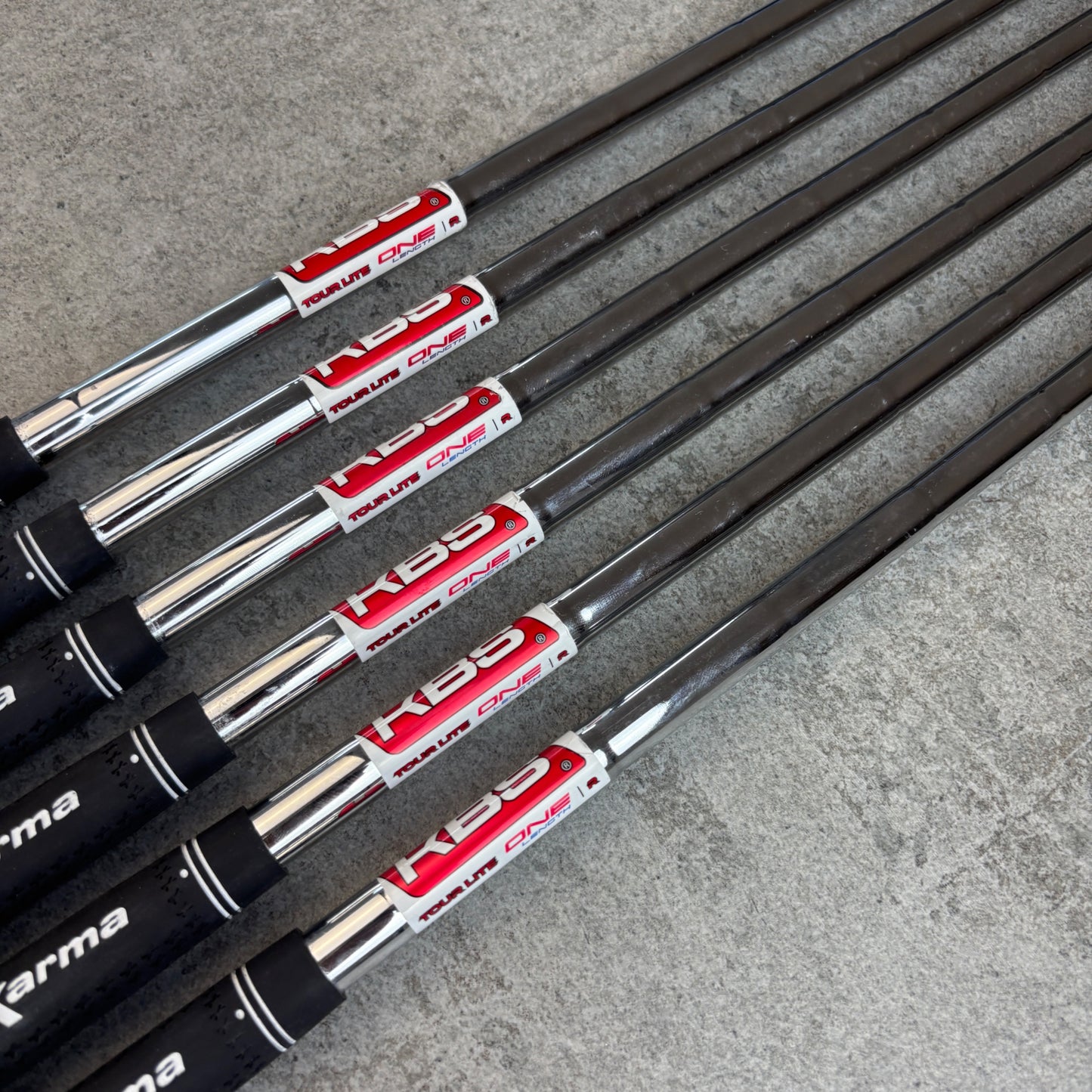 Cobra KING TEC-X ONE Length järnset (5–PW) – Regular – begagnad golfklubba – bild 5