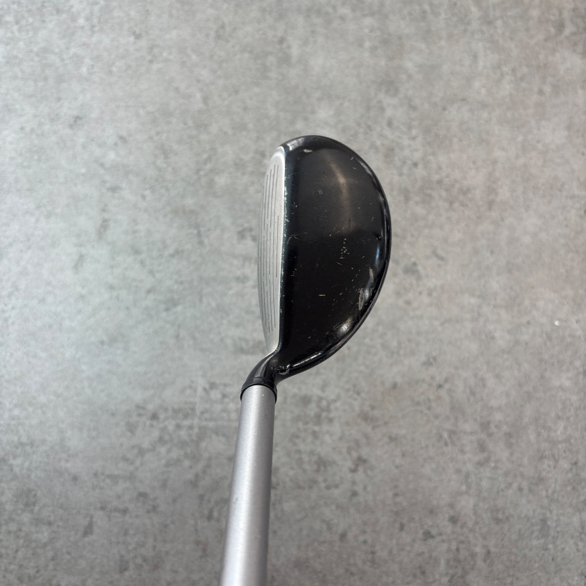 Wilson Fat Shaft H4 21° - Oklart – begagnad golfklubba – bild 3