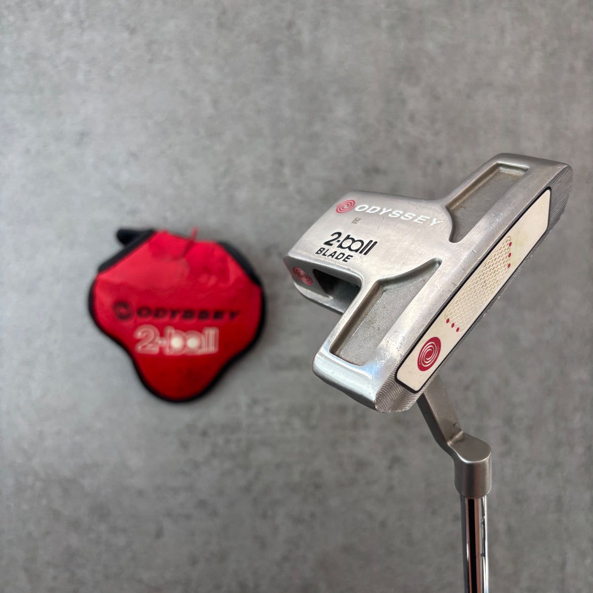 Odyssey White Hot 2-Ball Blade Standard - Orginal – begagnad golfklubba – bild 1