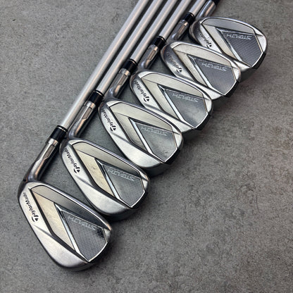 TaylorMade Stealth (6–P + SW) - Ladies – begagnad golfklubba – bild 2